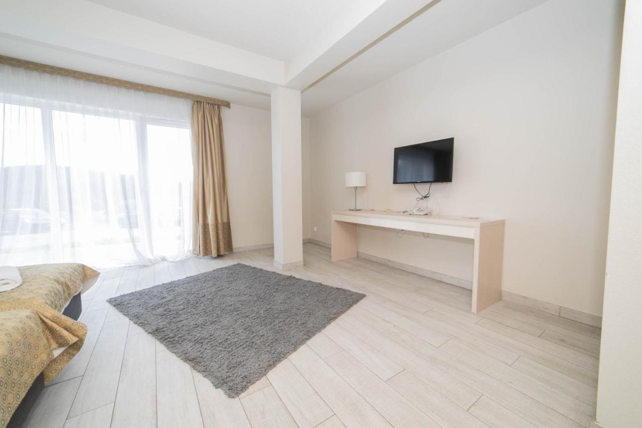 Ms-Apart Apartamenty Przy Stoku - Czarna Gora Шенна Екстериор снимка